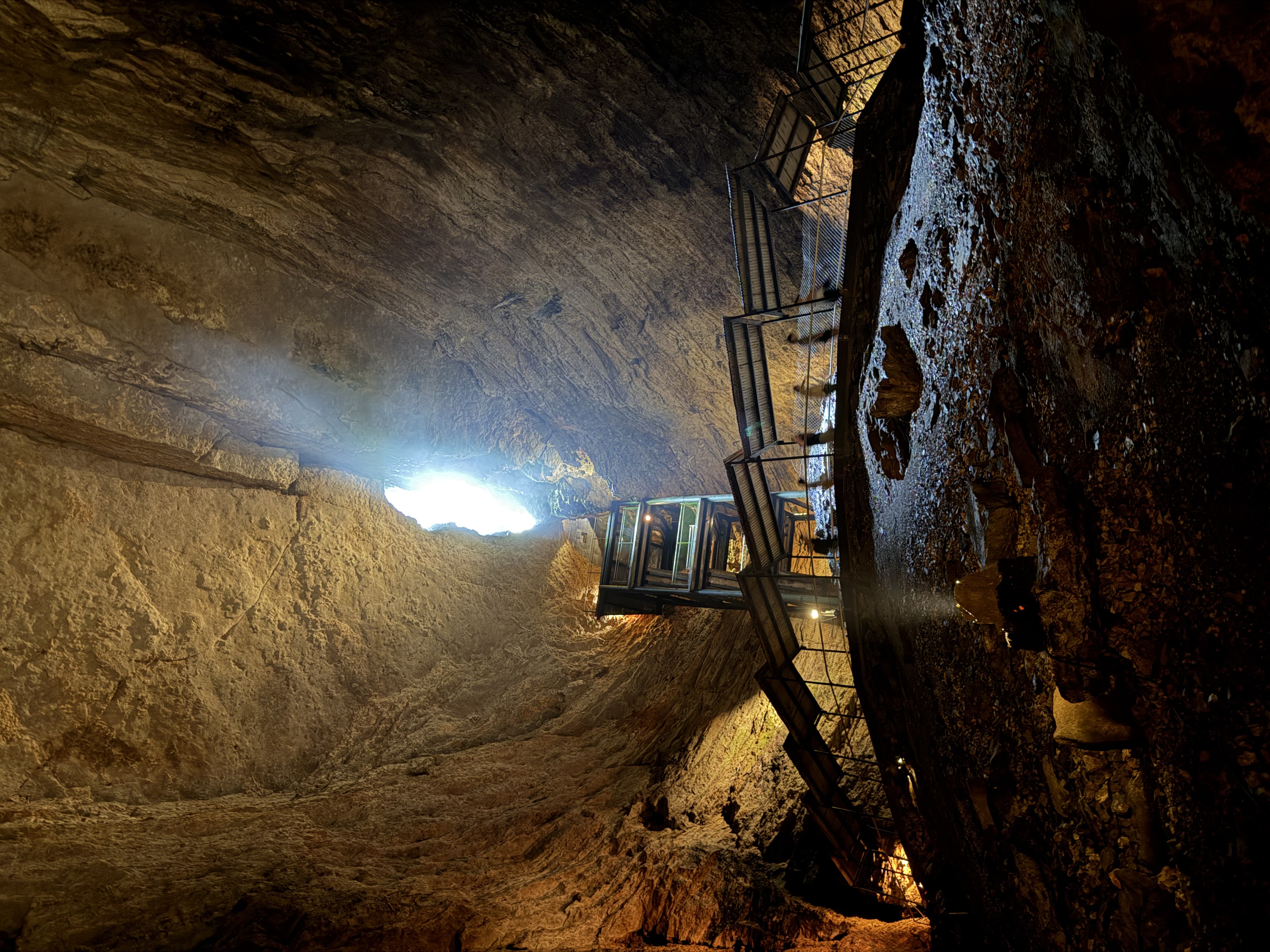Marvel Cave.